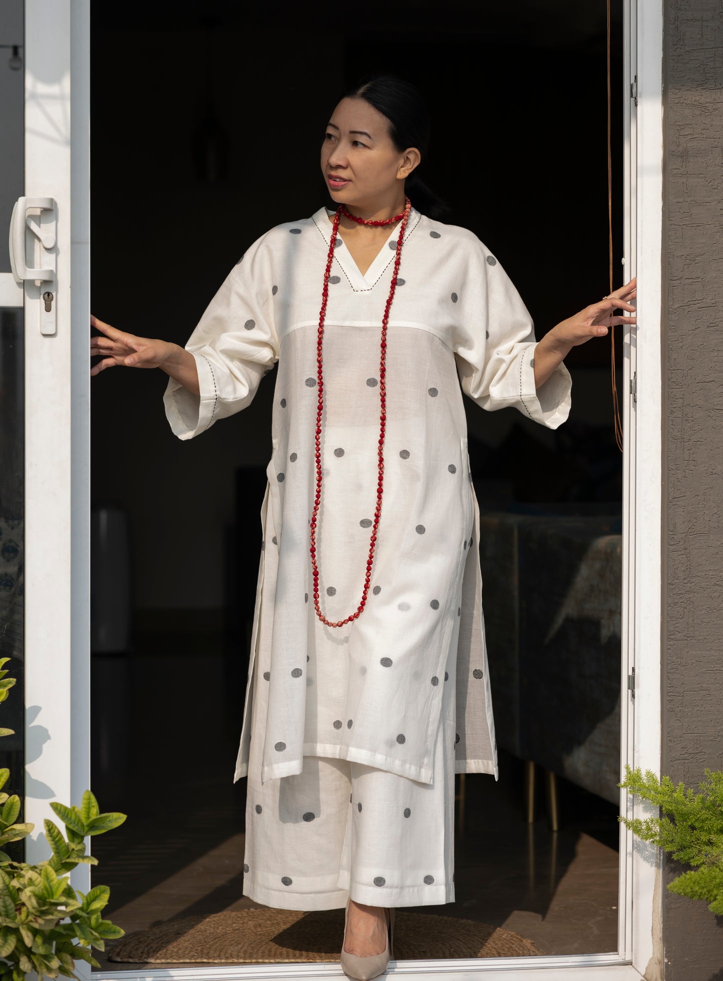 jamdani kurta set in polka