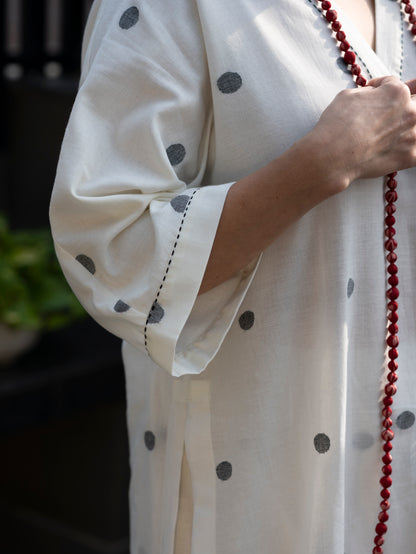 jamdani kurta set in polka